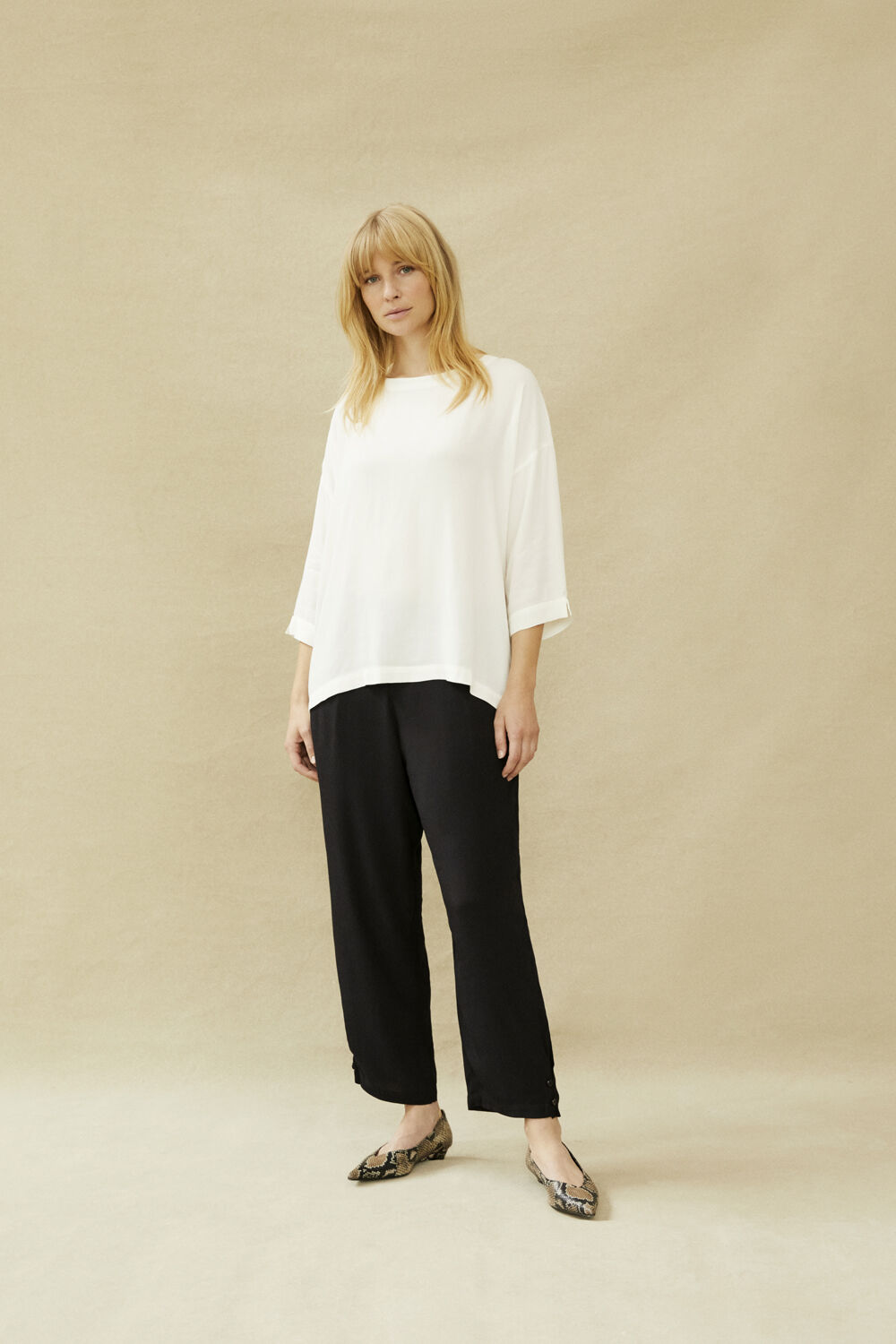 Becca top - Cream, Penna Bukser - Black