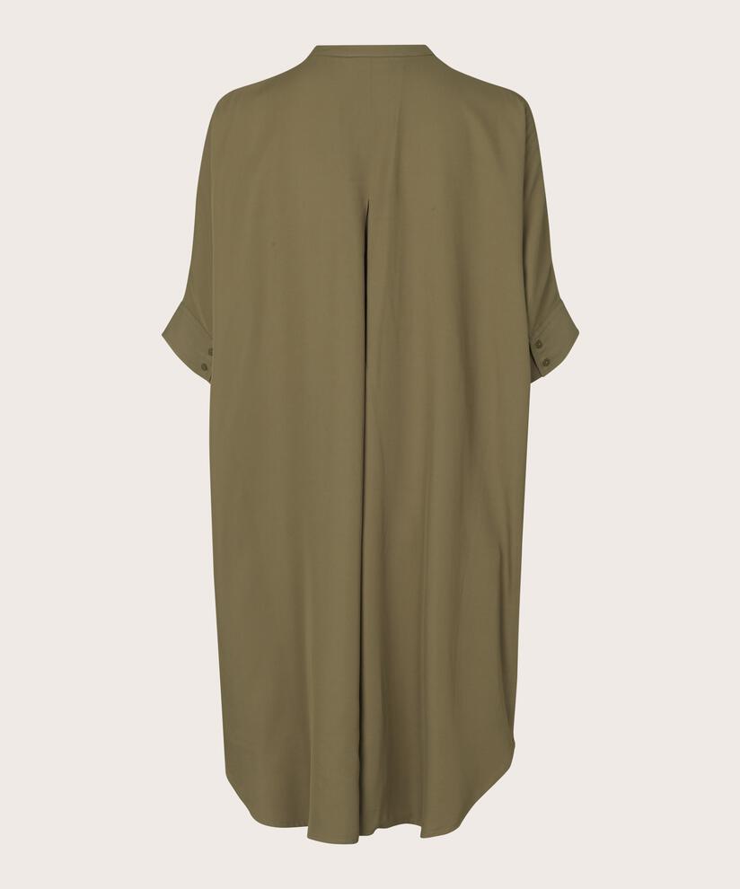 Noalta Kjole, Capers