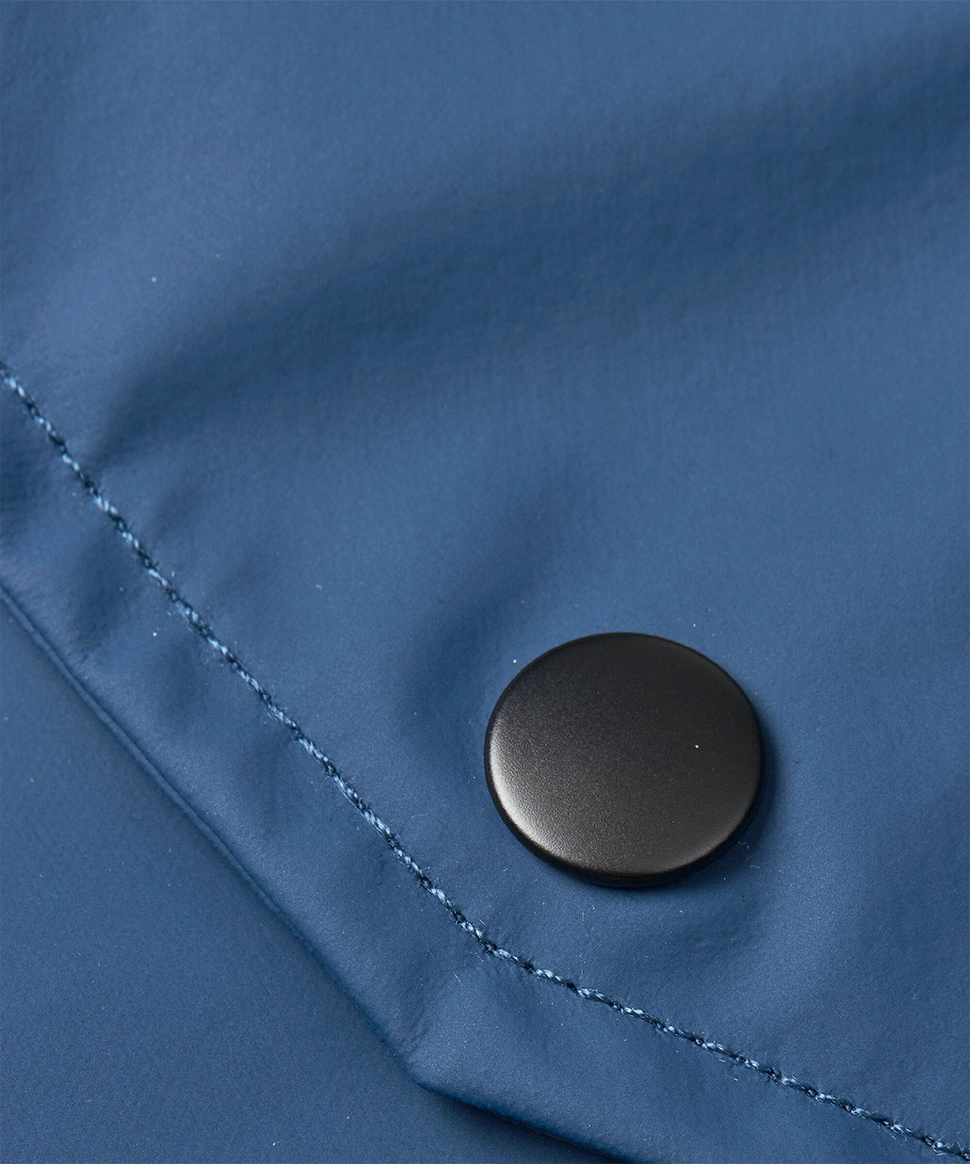 Theia Regnfrakke, Sargasso Sea