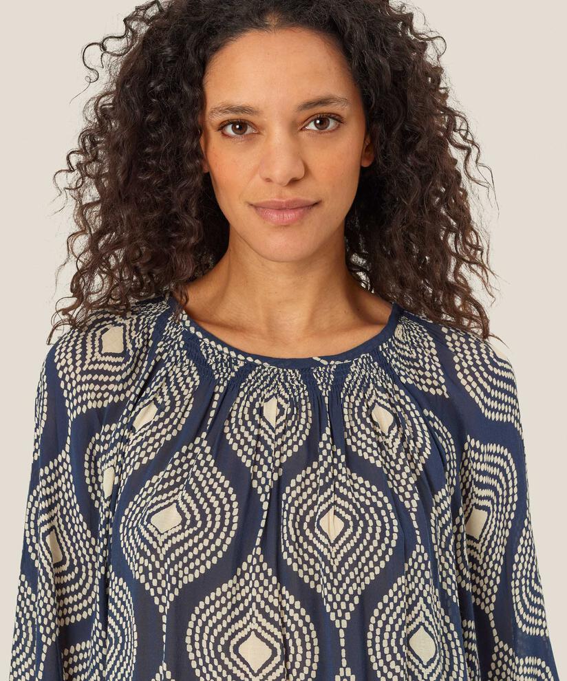 Daffodil Top, Mood Indigo