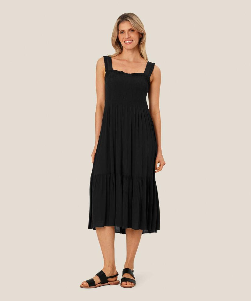 Orie Kjole, Black