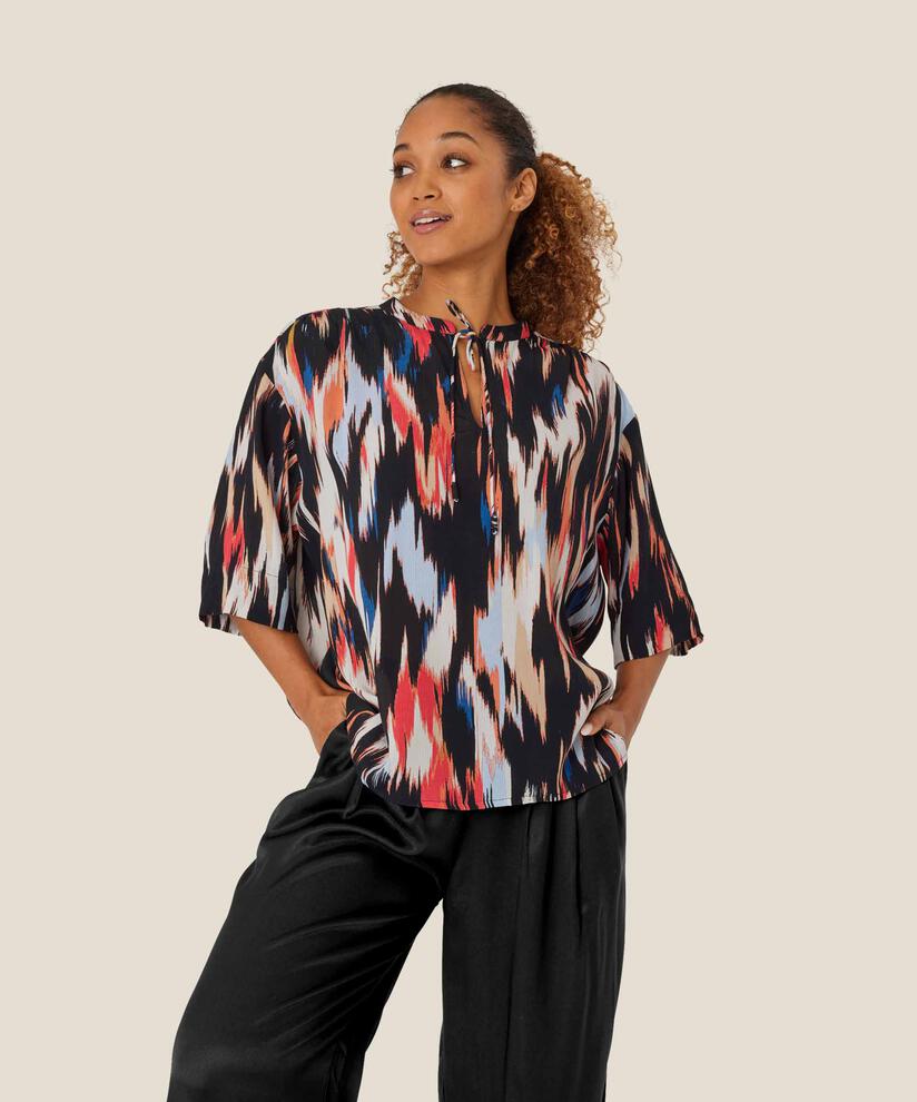 Boniti Top, Hibiscus