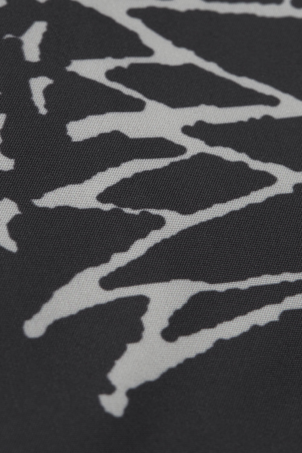 ADALINA TASKE, Black