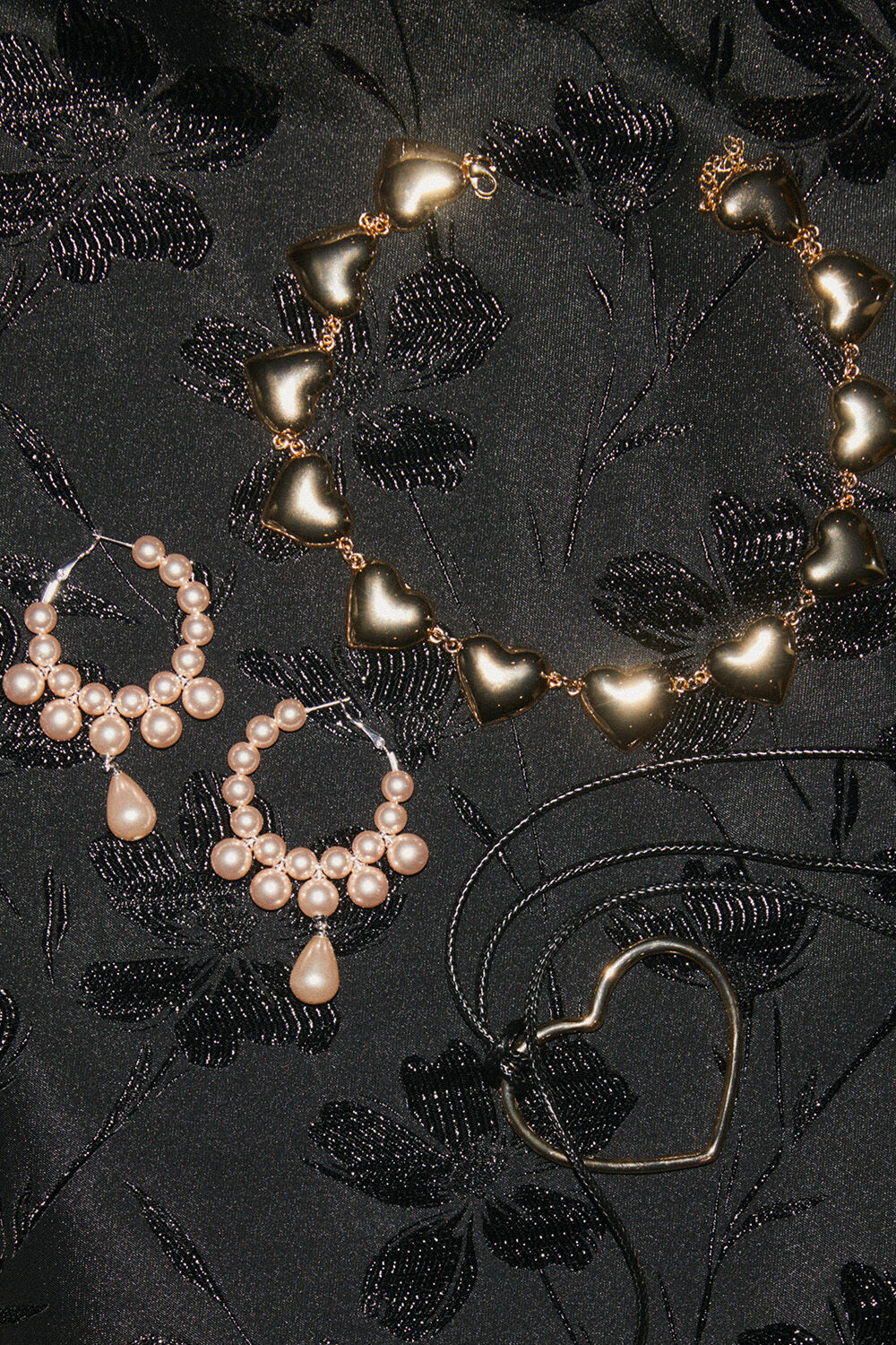 Rinula Halsk&aelig;de - Gold, Rinasan Halsk&aelig;de - Gold, Reesali &Oslash;reringe - Lotus