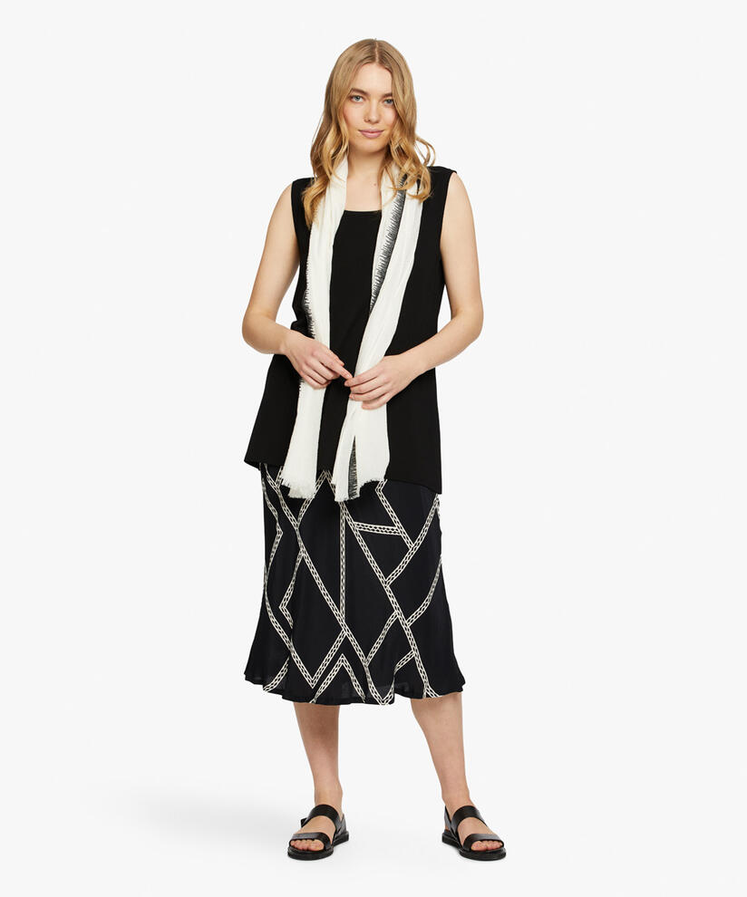 SYBILLA NEDERDEL, Black