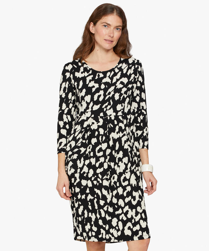 NOMA KJOLE, Black