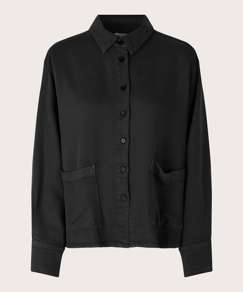 Jenica Jakke, Black