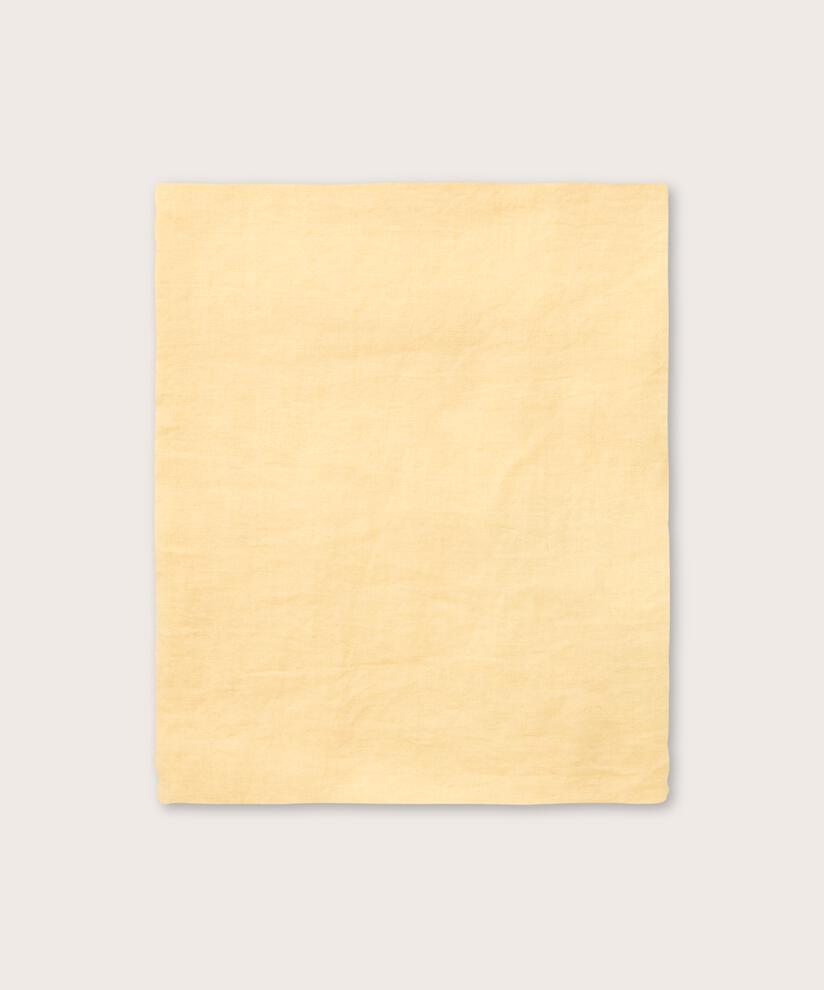 Ava Tørklæde, Straw