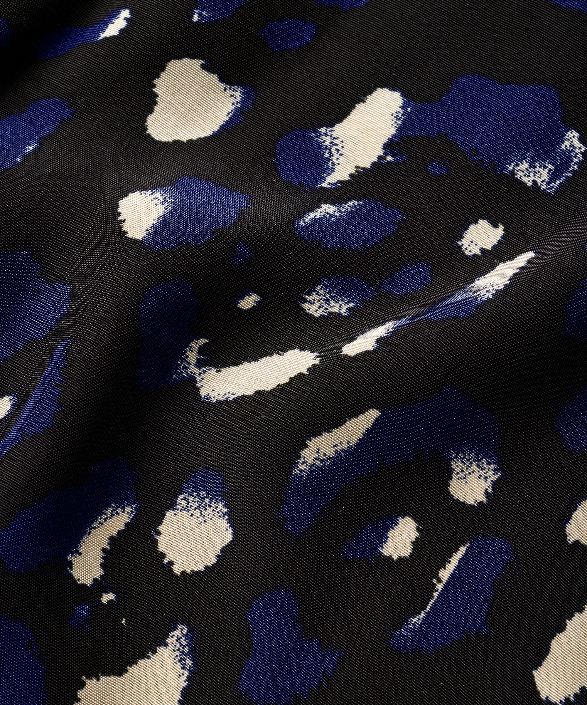 Benika Top, Medieval blue