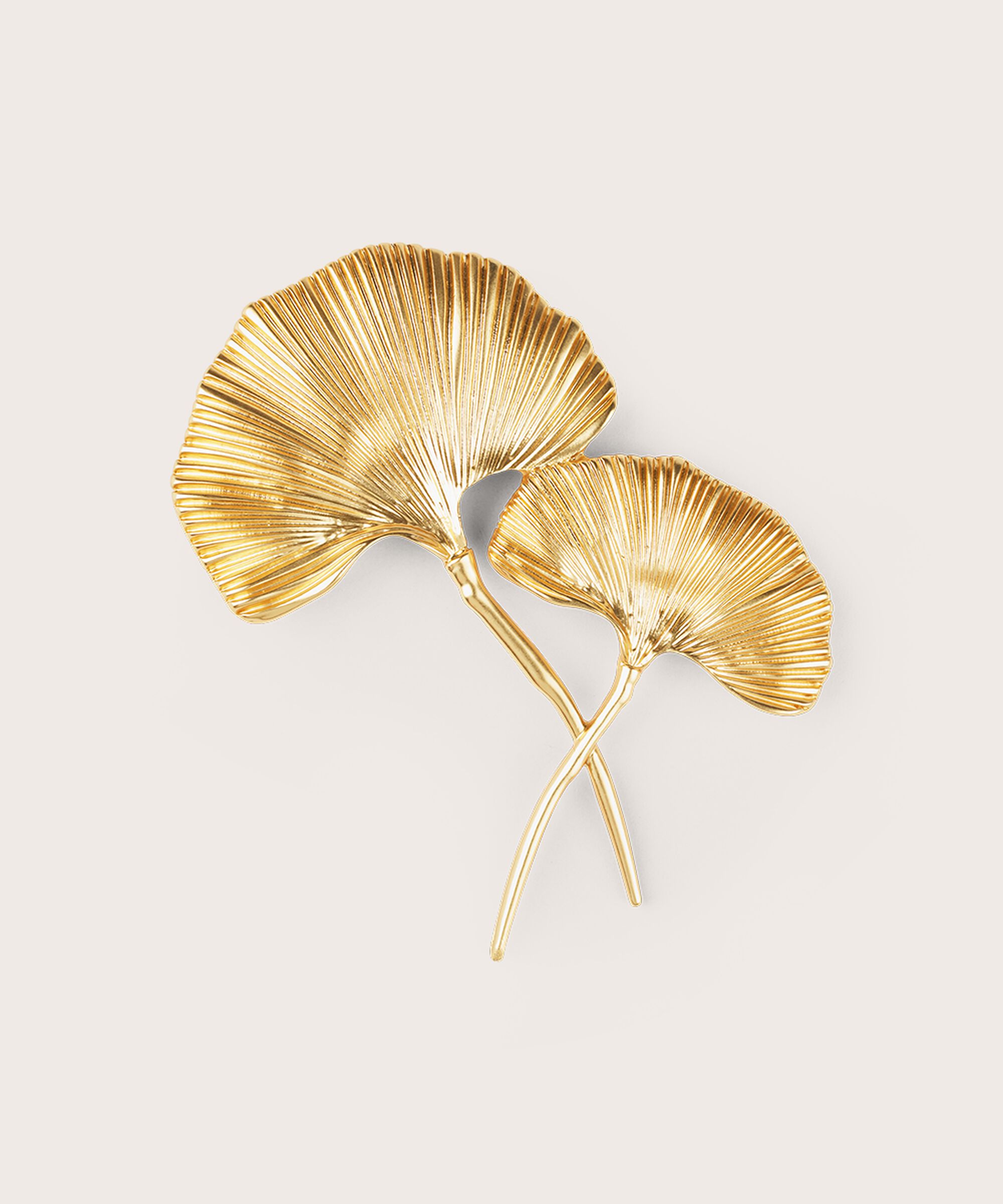 Rollin Broche, Gold