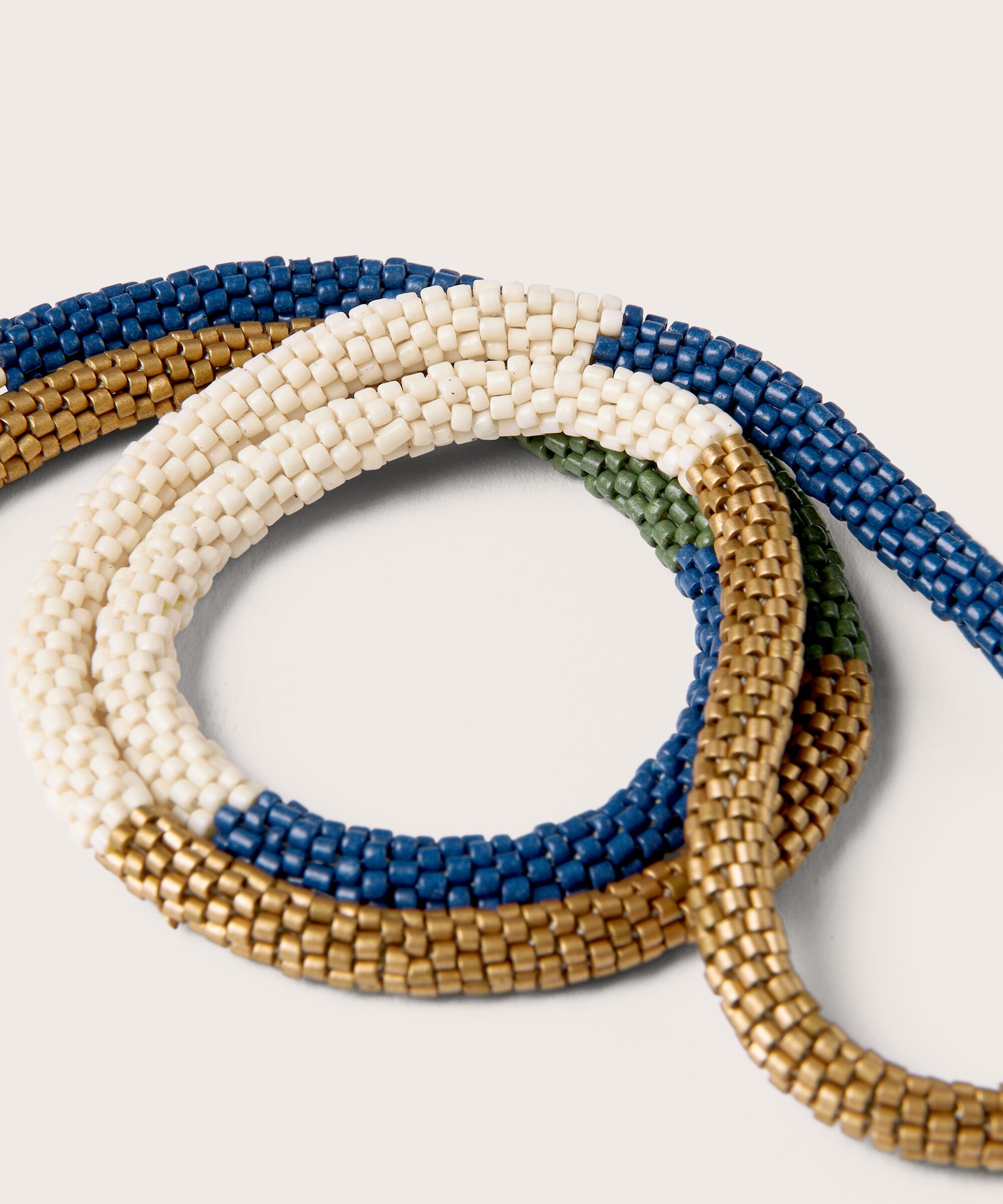 Ruhika Brillesnor, Four Clover