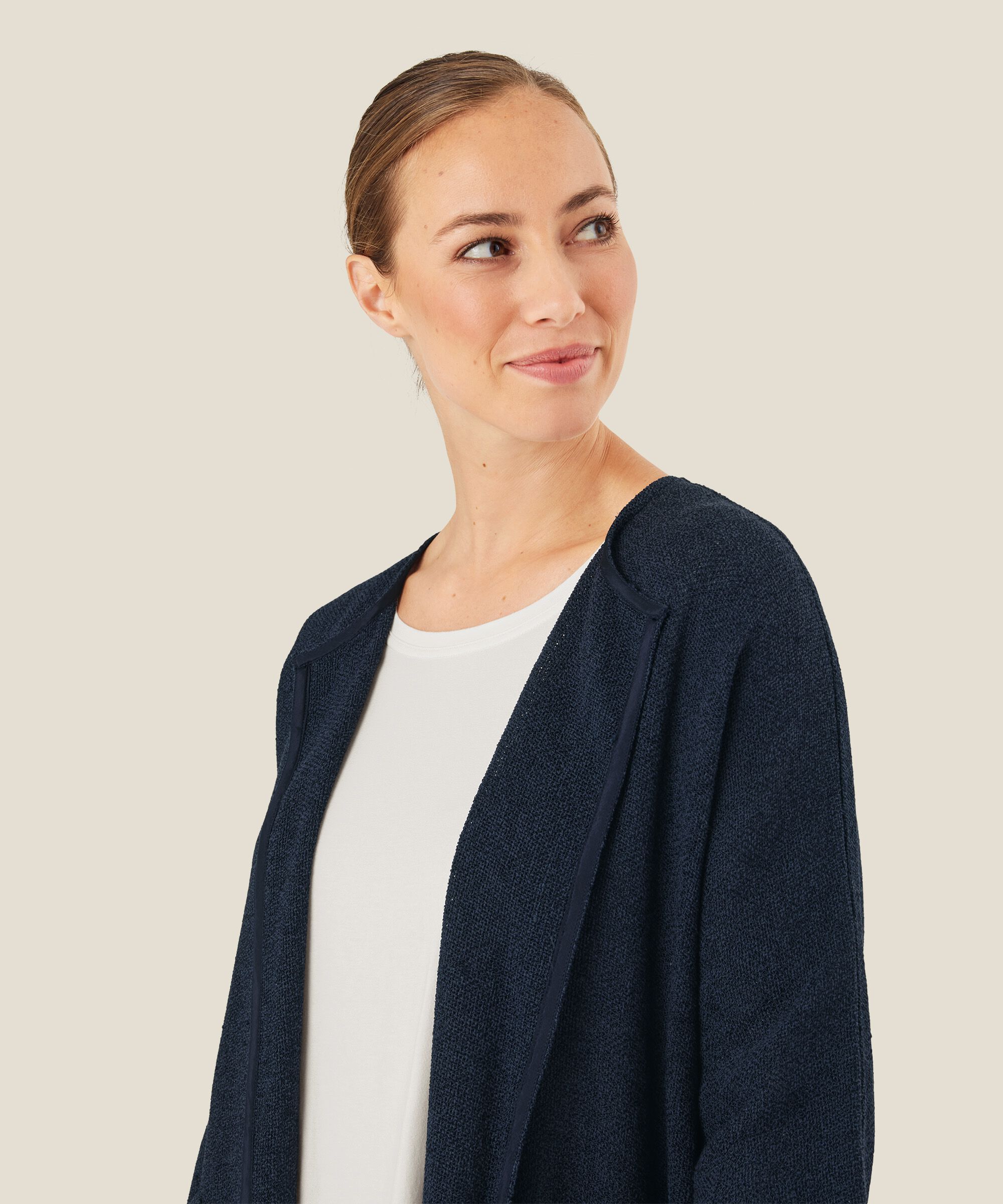 Jarmis Jakke, Navy