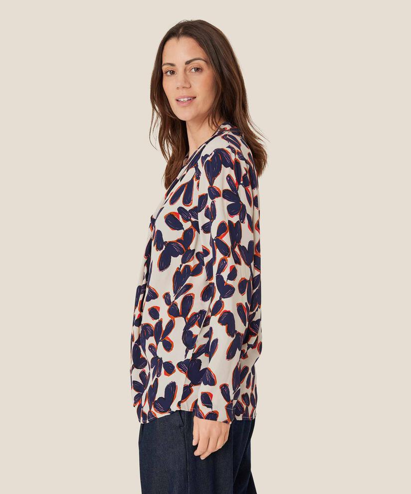 Bethany Top, Umber