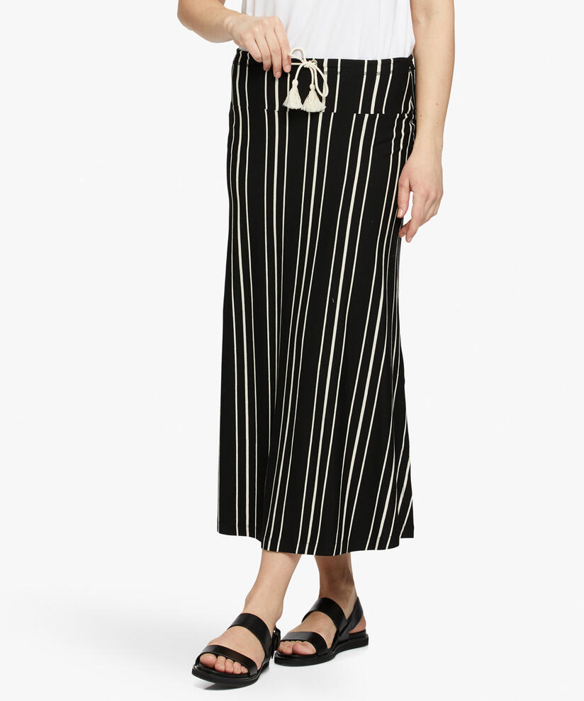 SANNA NEDERDEL, Black