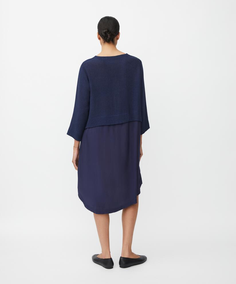 Nonah Kjole, Navy Blazer