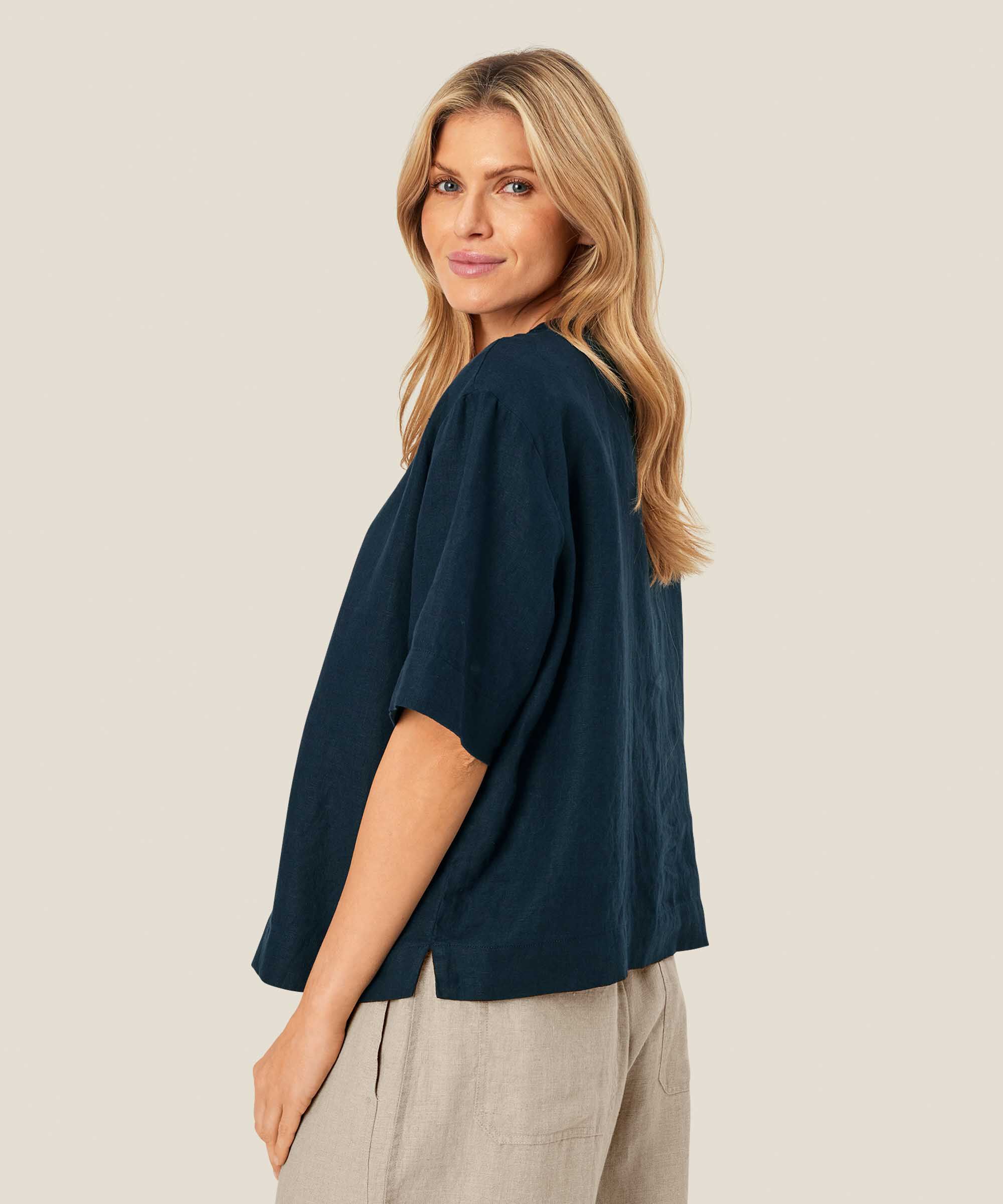 Dolorea Top, Navy