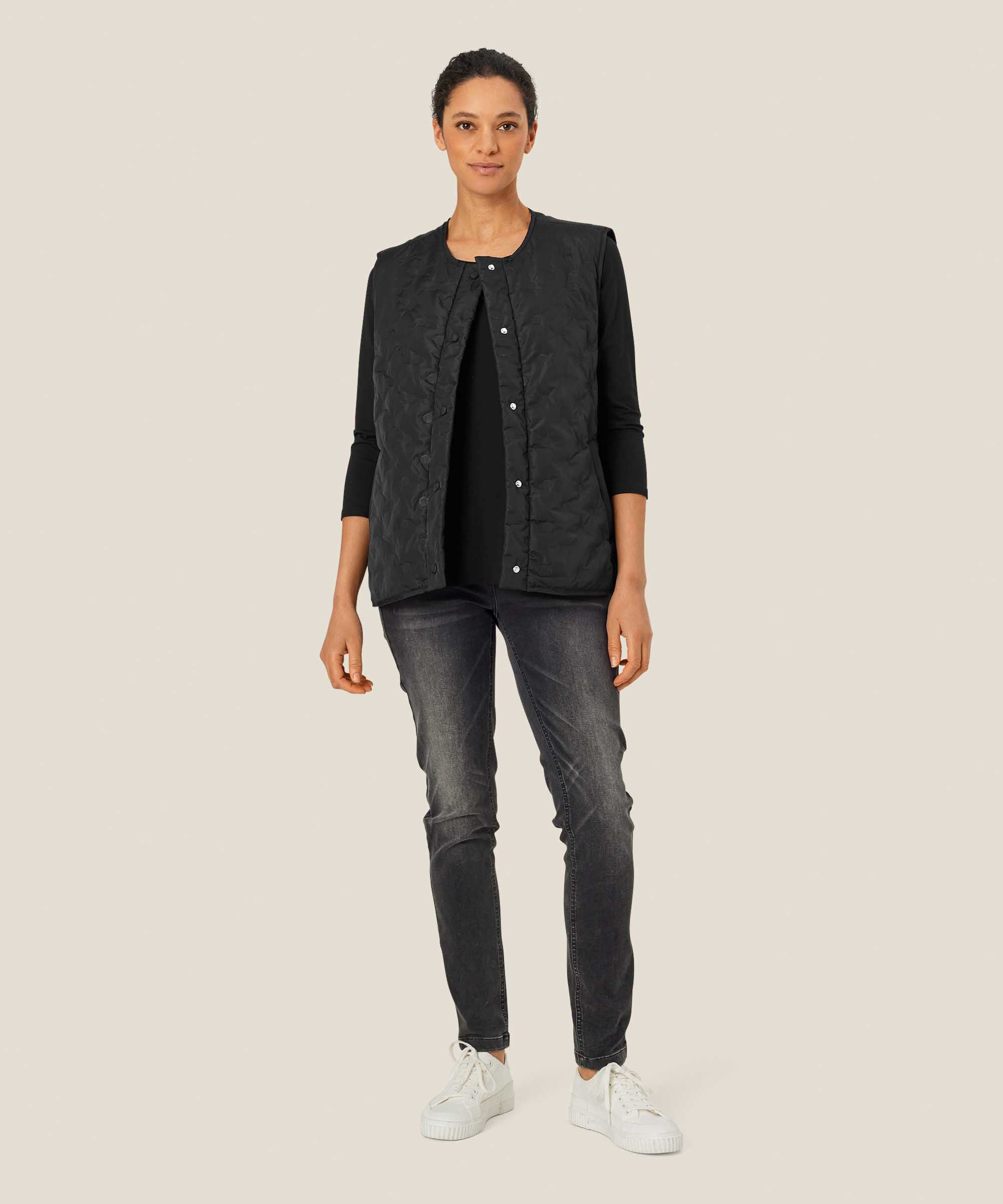 Tutta Vest, Black