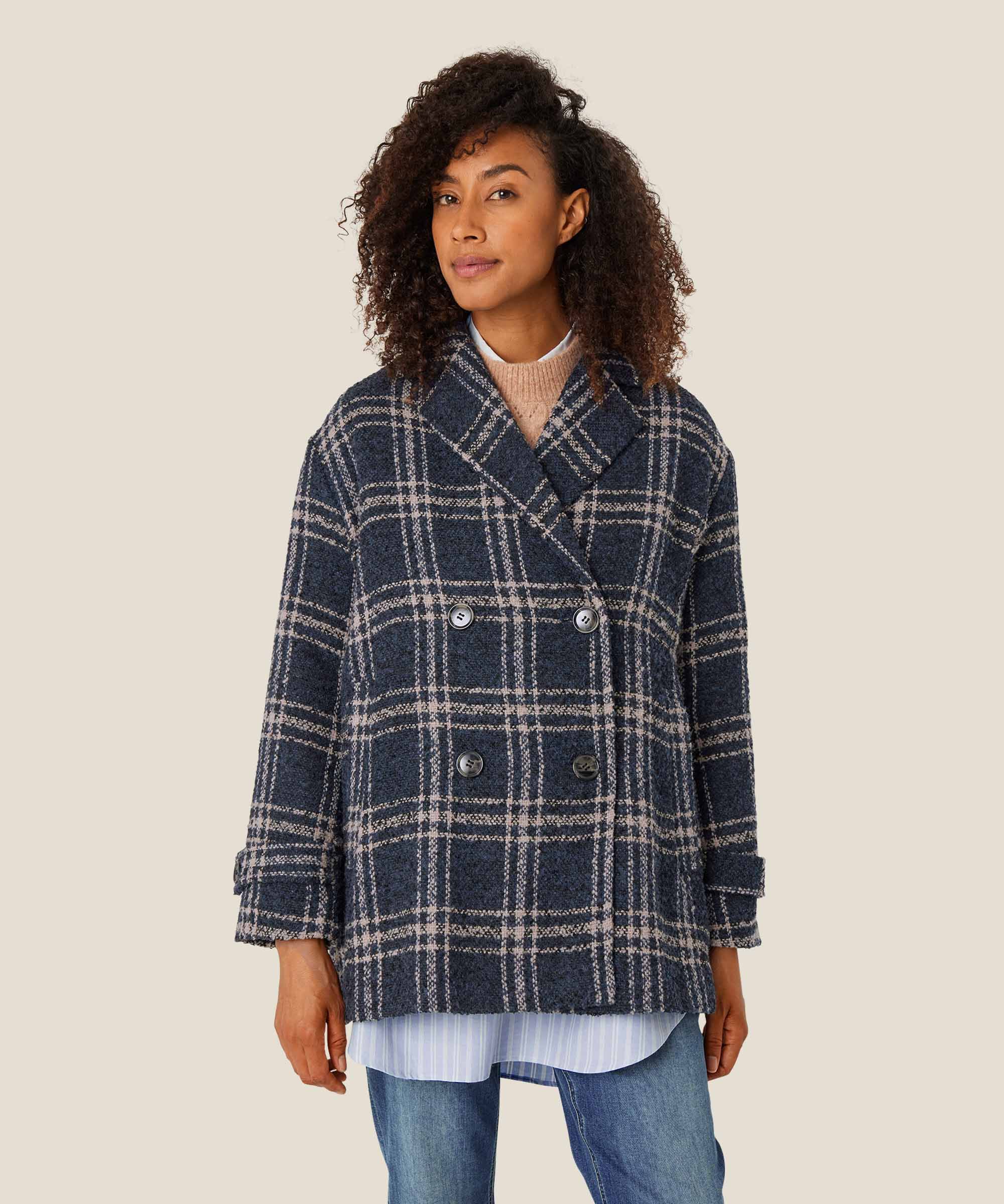 Thisbe Frakke, Moonlit Ocean