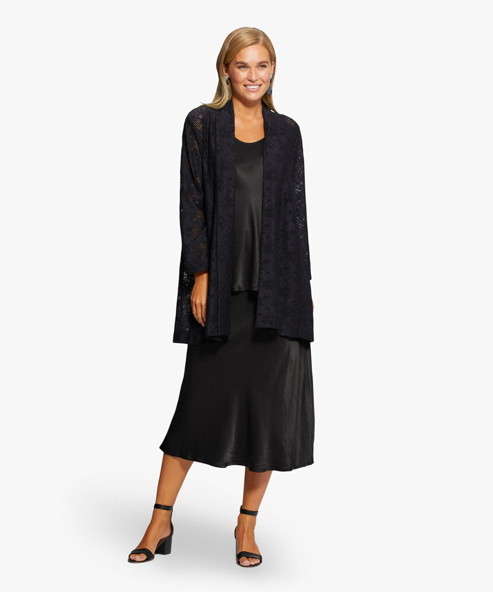 Sybil Nederdel, Black