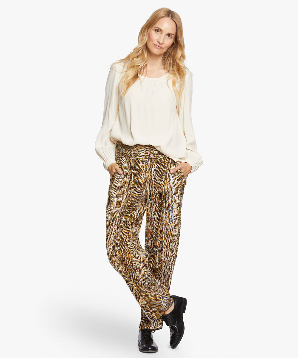 BARUNA TOP, Whitecap