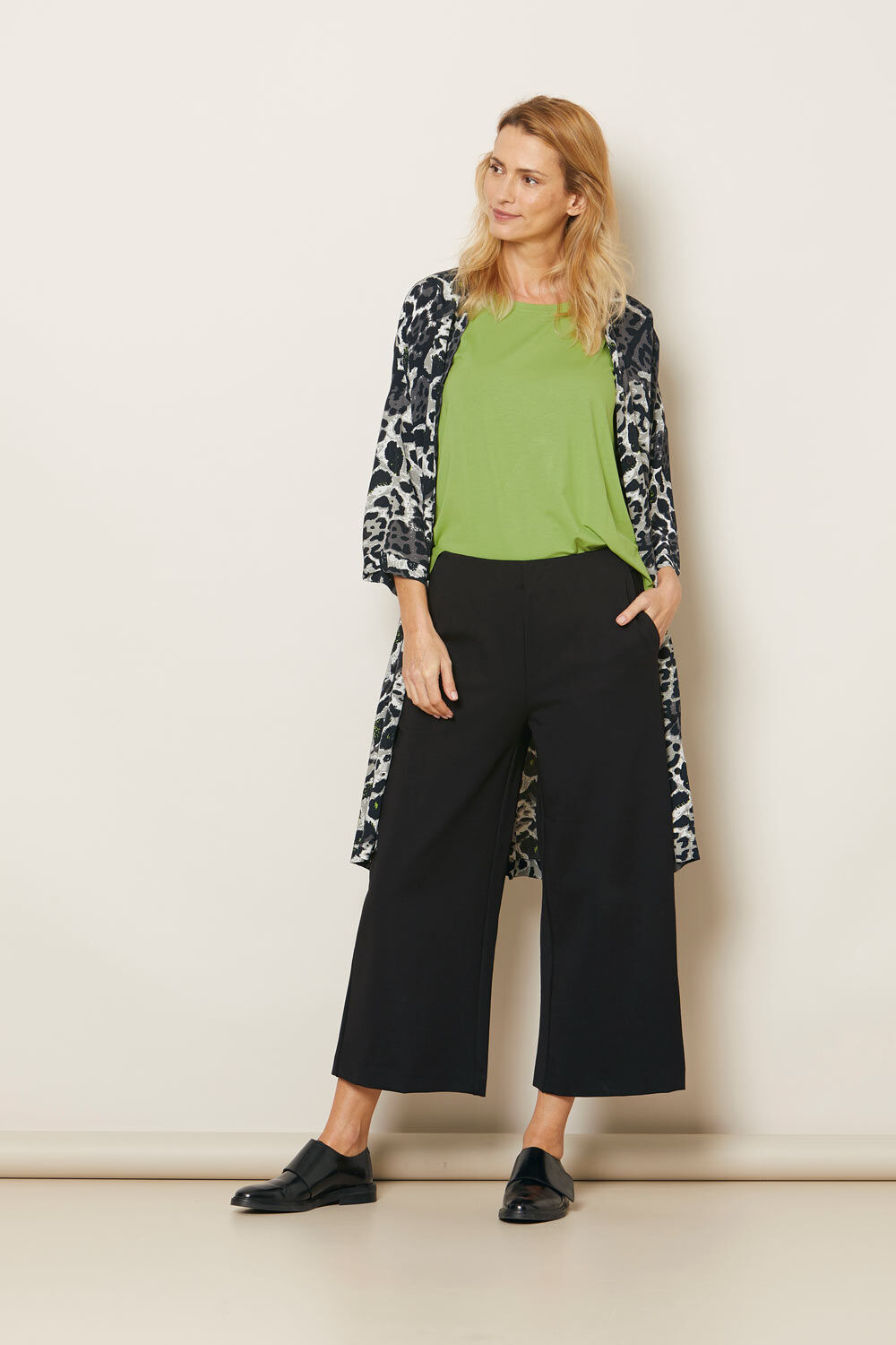 NAKATA KJOLE, Peridot