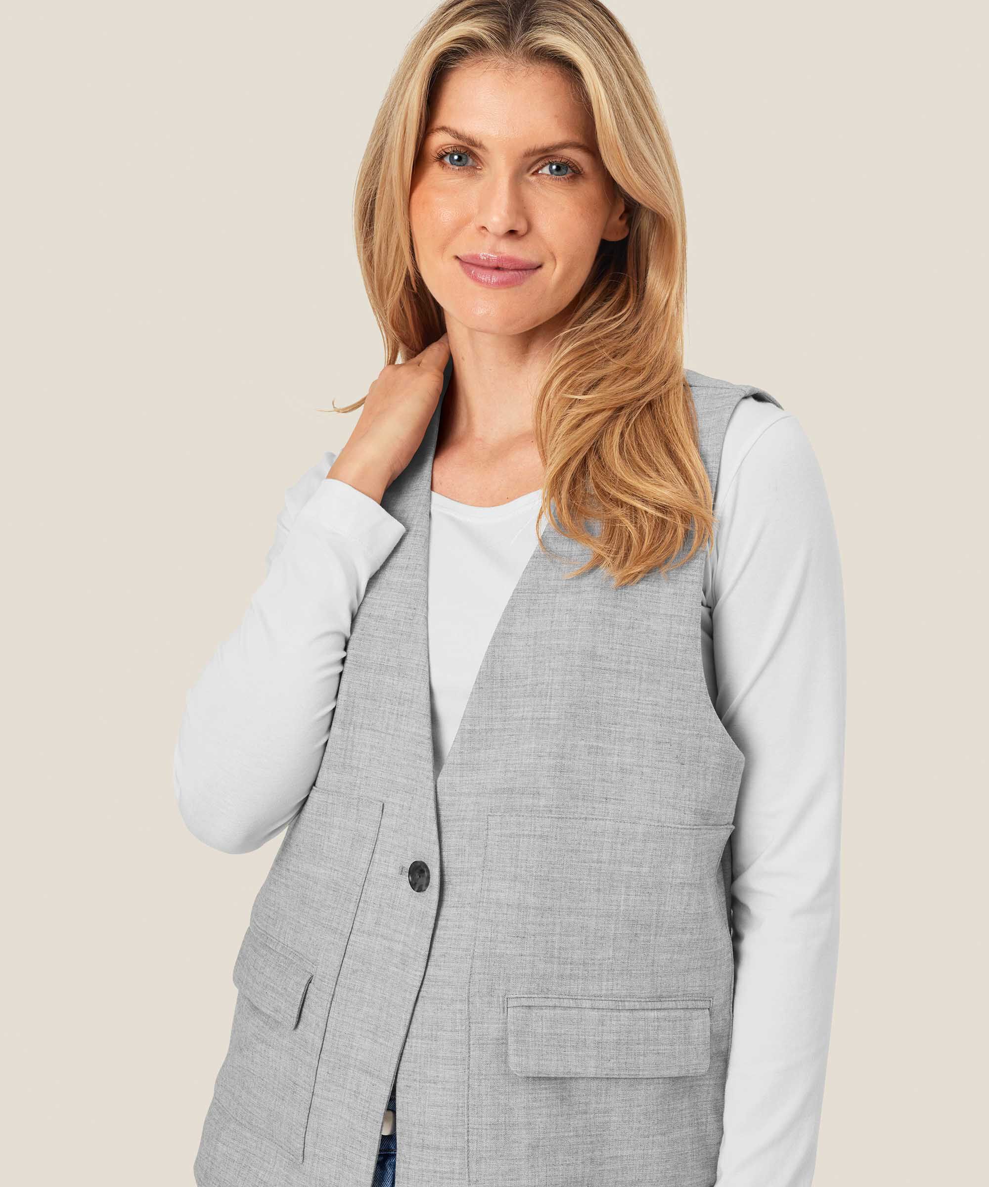 Jernesta Vest, L. Grey mel.