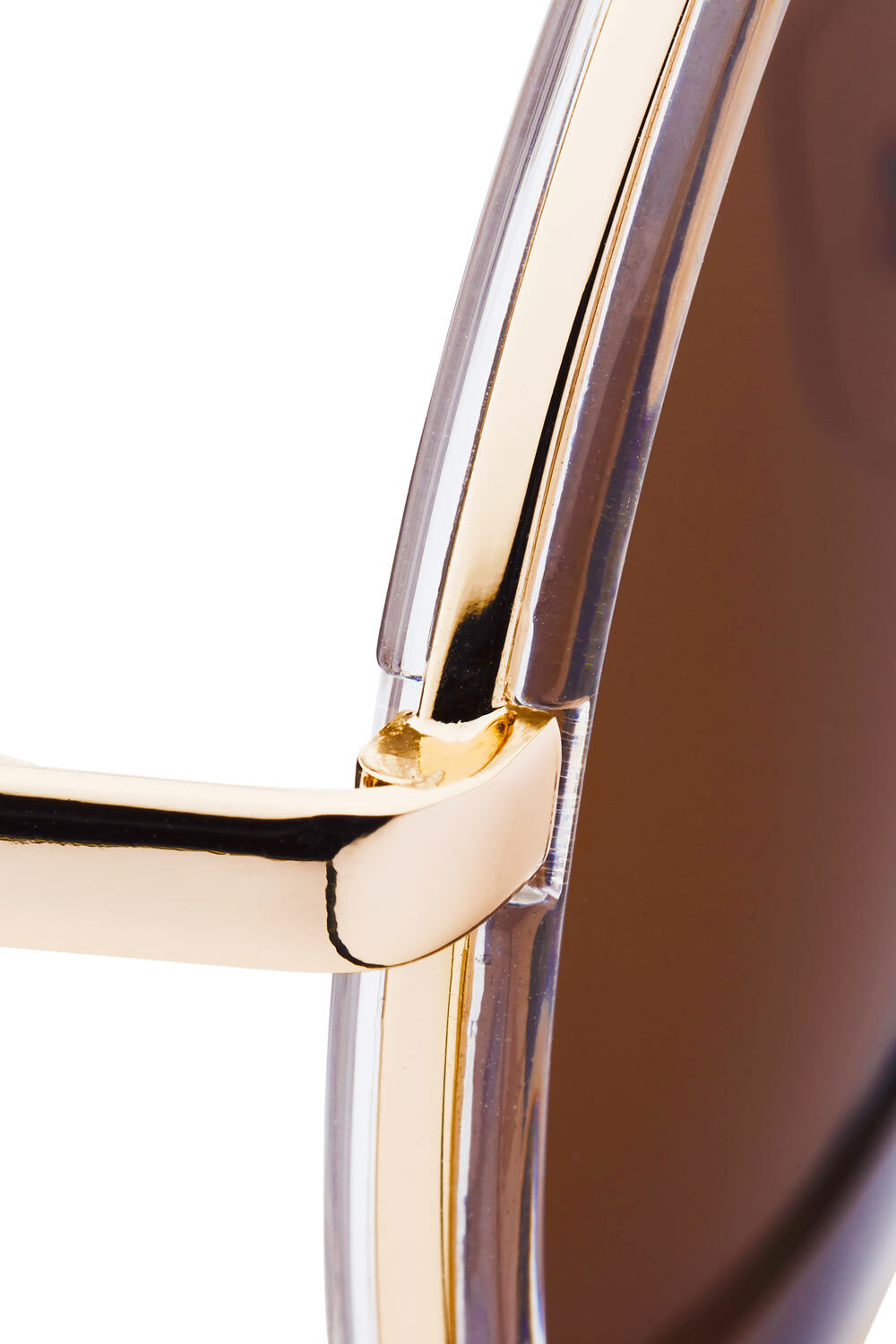 Rebecca Solbriller, Sand