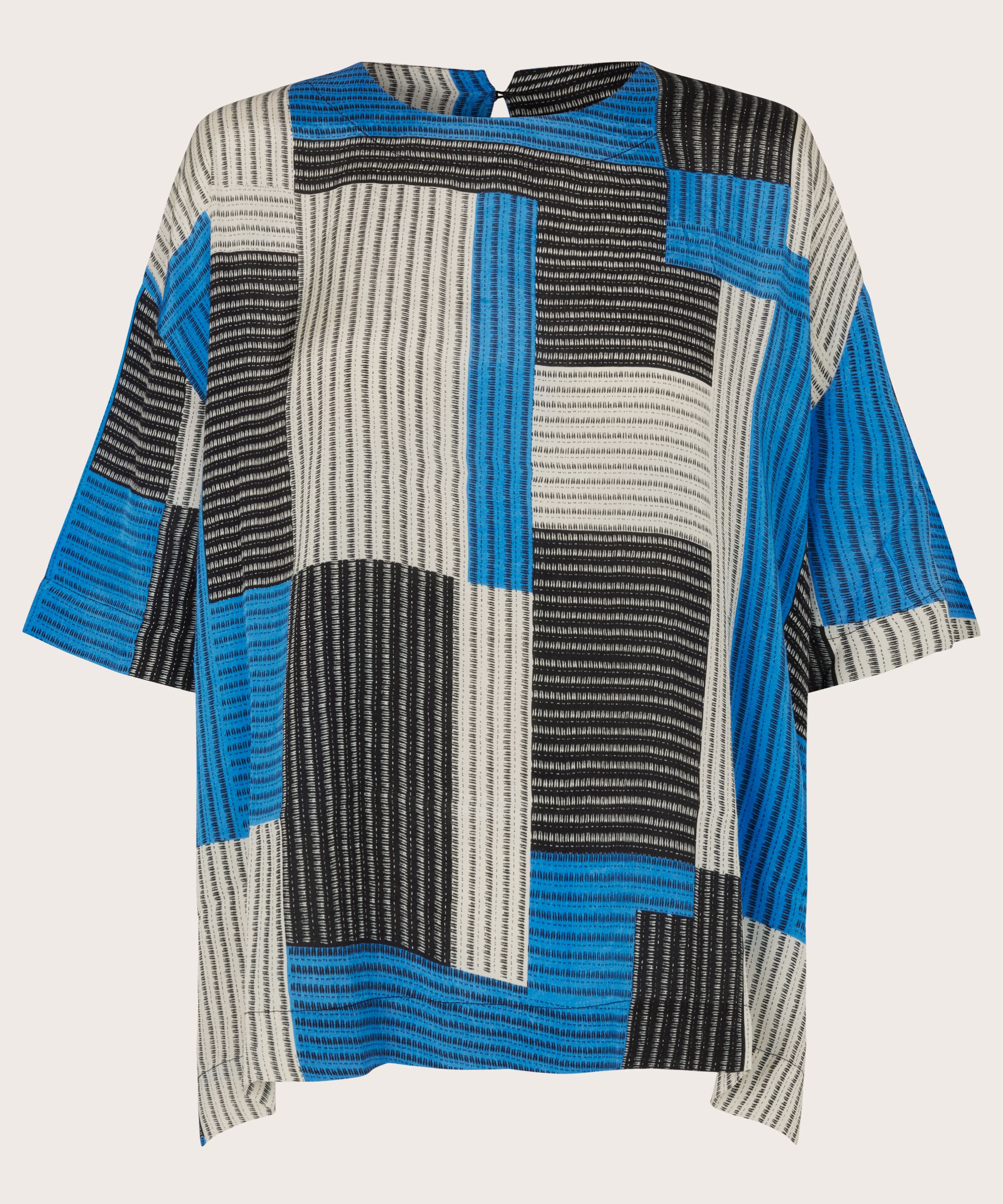 Degana Top, Nebulas Blue