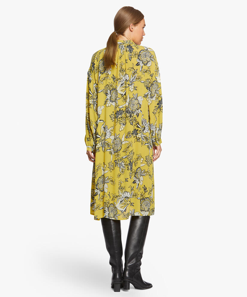NICKY KJOLE, Oil Yellow