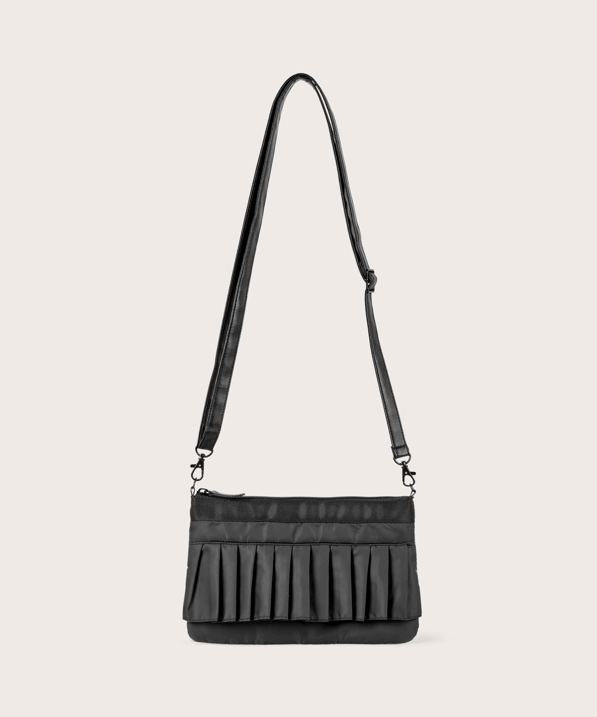 Runnika Taske, Black