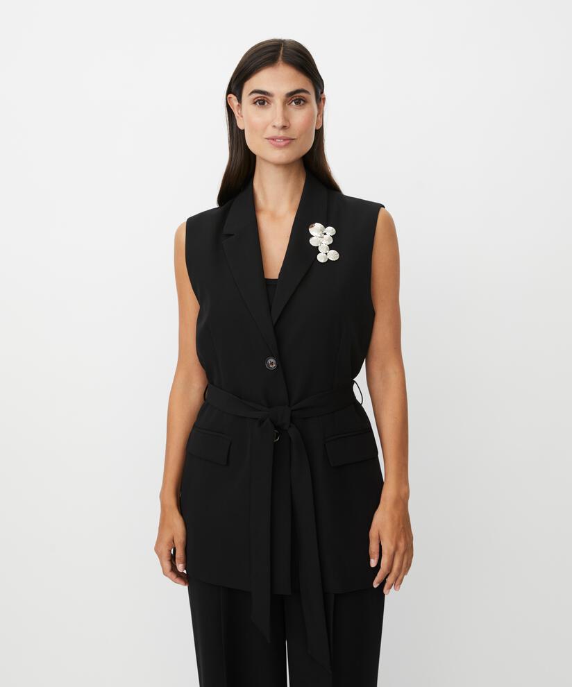 Julea Vest, Black