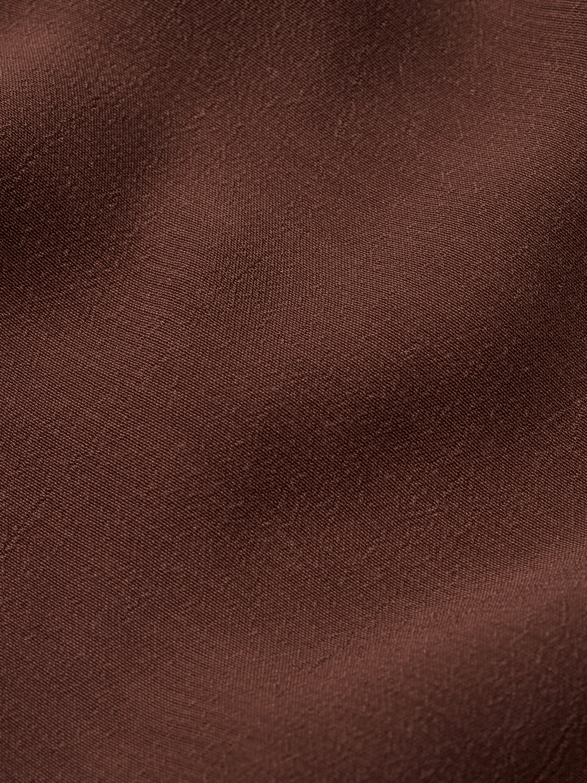 Nebili Kjole, Sh. Chocolate