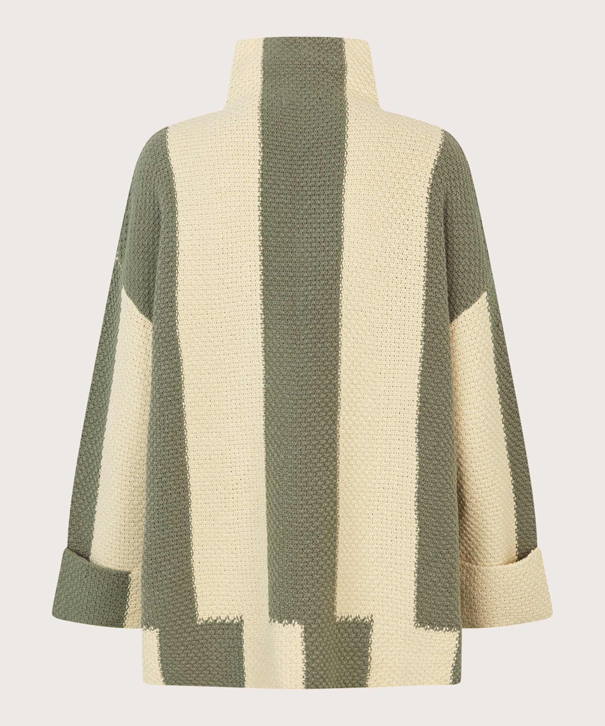 Fancy Top, D. Lichen Green