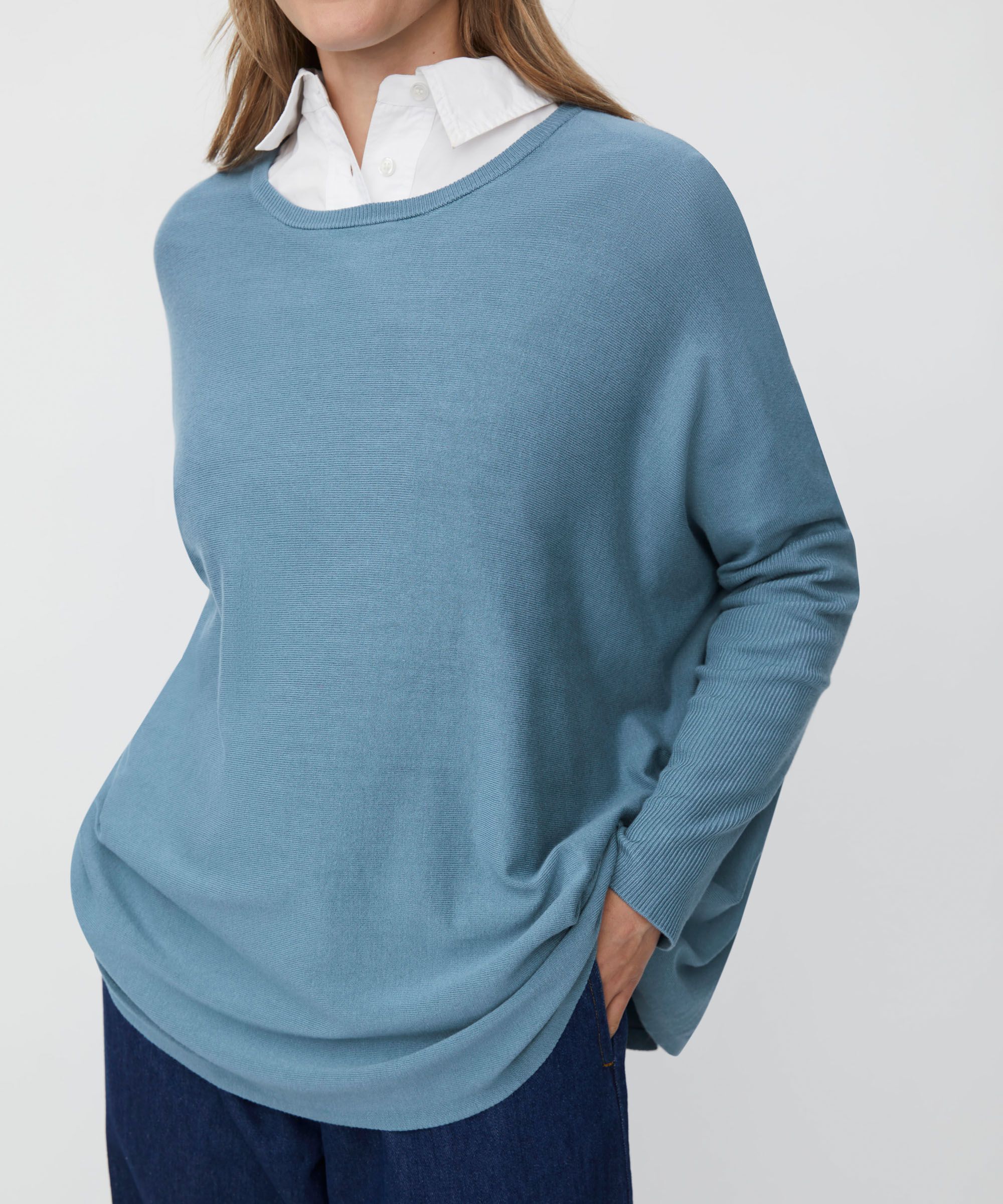 Fanasi Top, Proven Blue