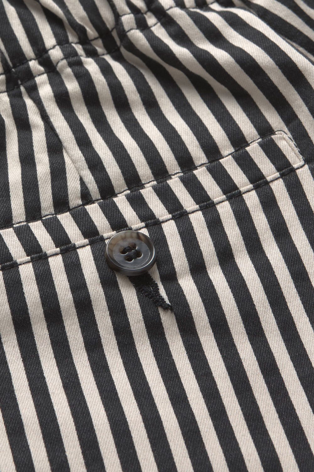 PABINA BUKSER, Black