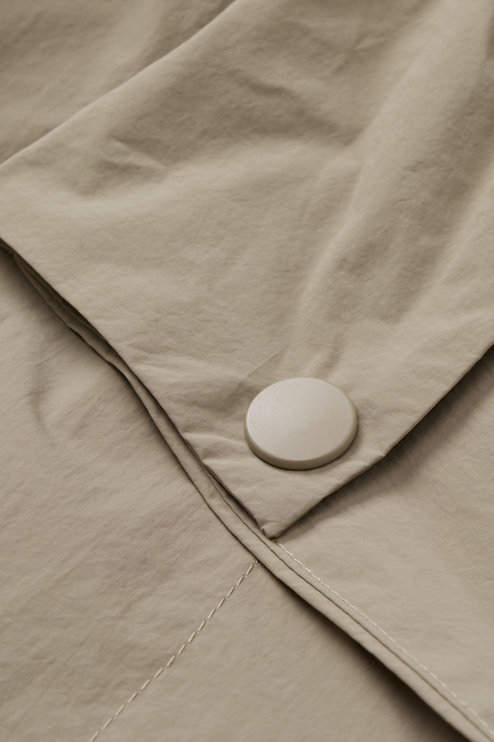 TERELLE FRAKKE, Travertine