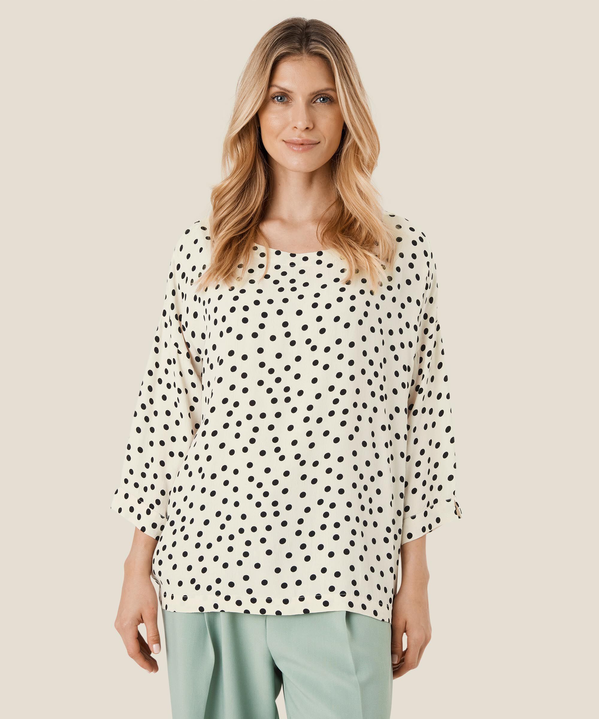 Becca Top, Whitecap