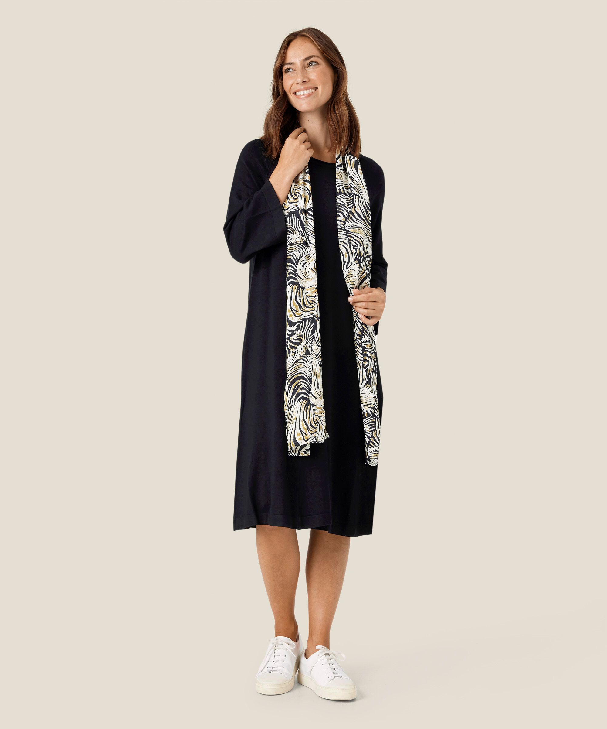 Nura Kjole, Black