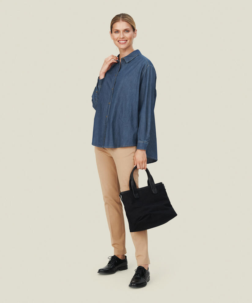REIA TASKE, Black