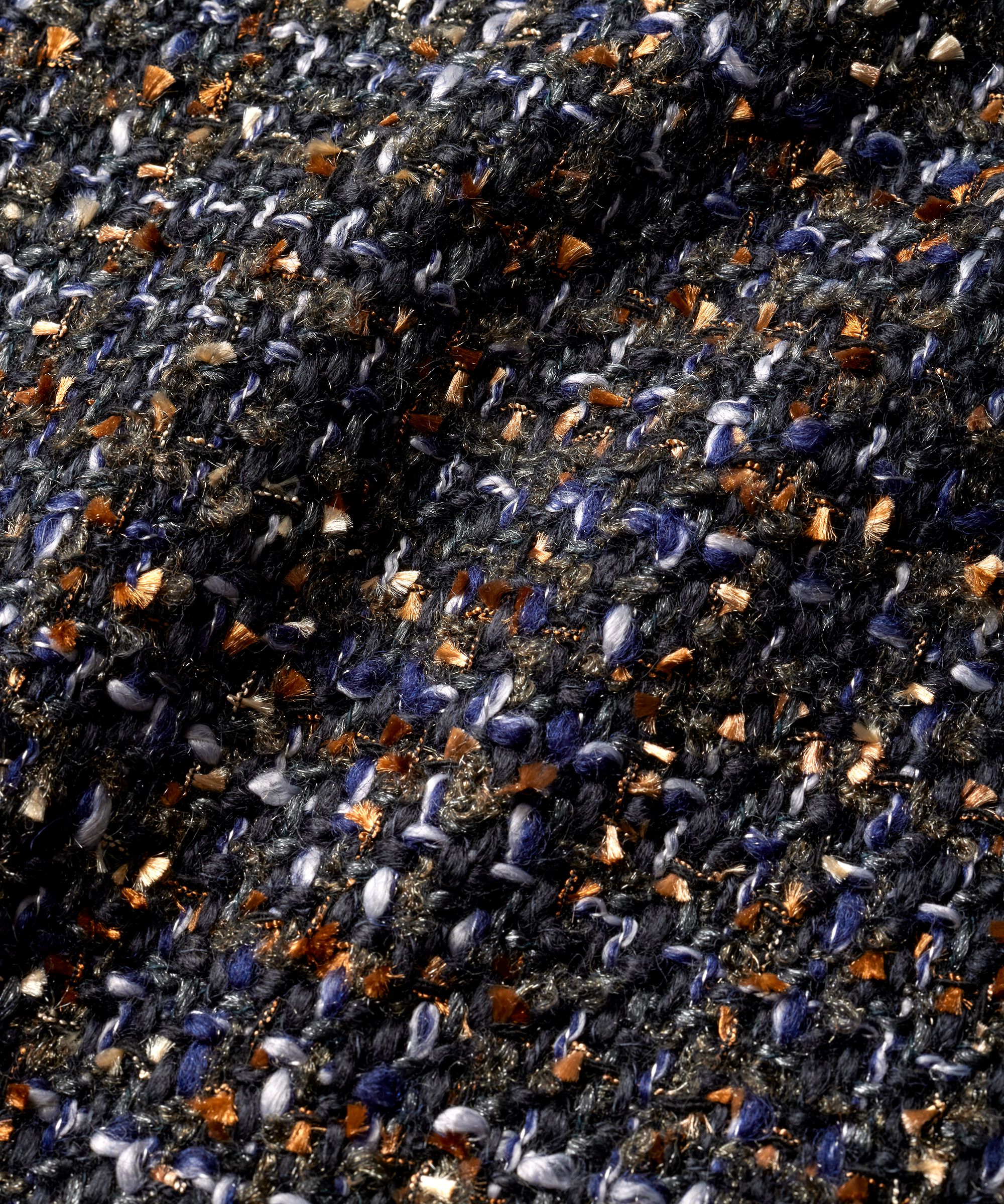 Shonda Nederdel, Black