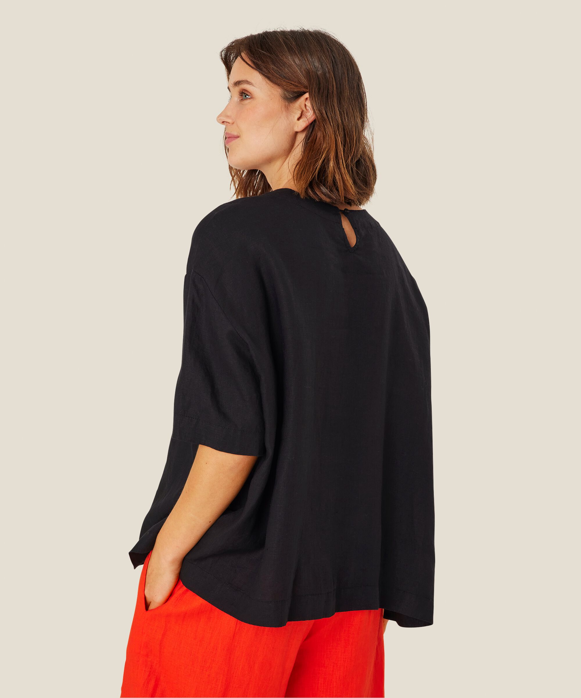 Degana Top, Black
