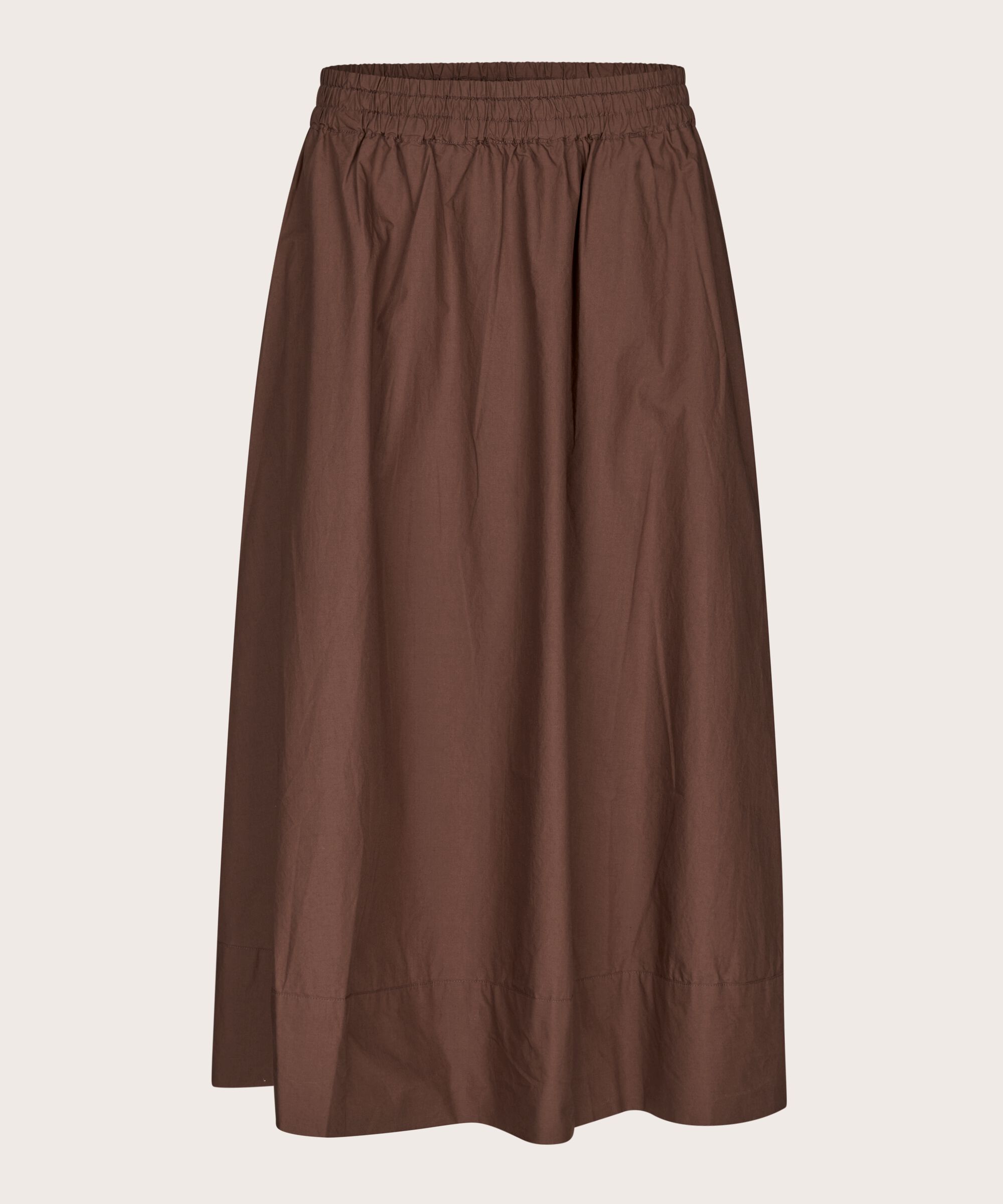 Sebana Nederdel, Chestnut