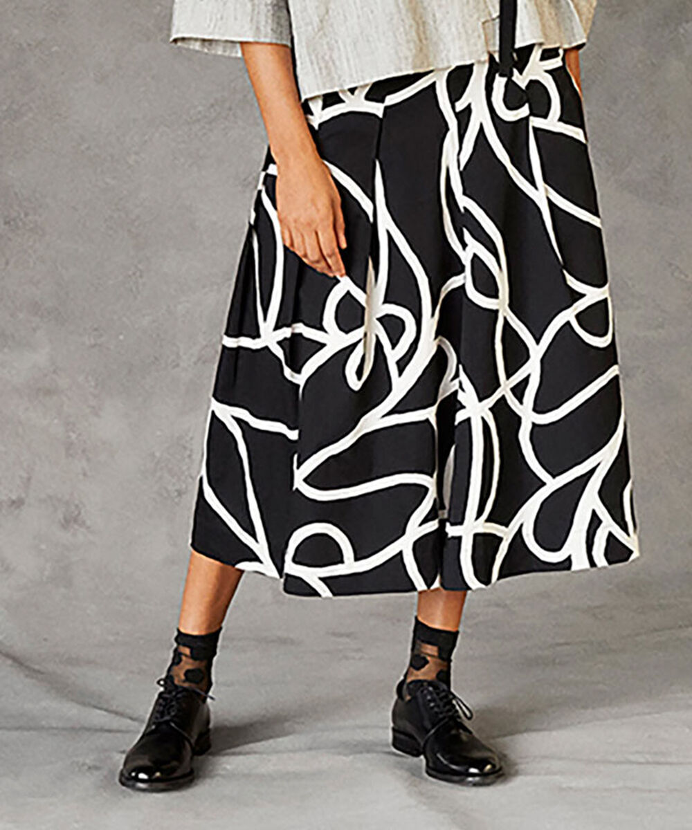 SALLY NEDERDEL, Black