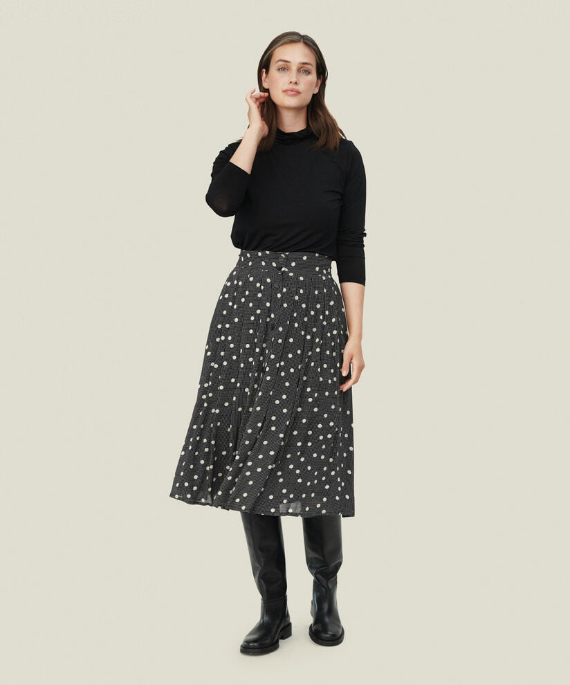 SANDINA NEDERDEL, Black