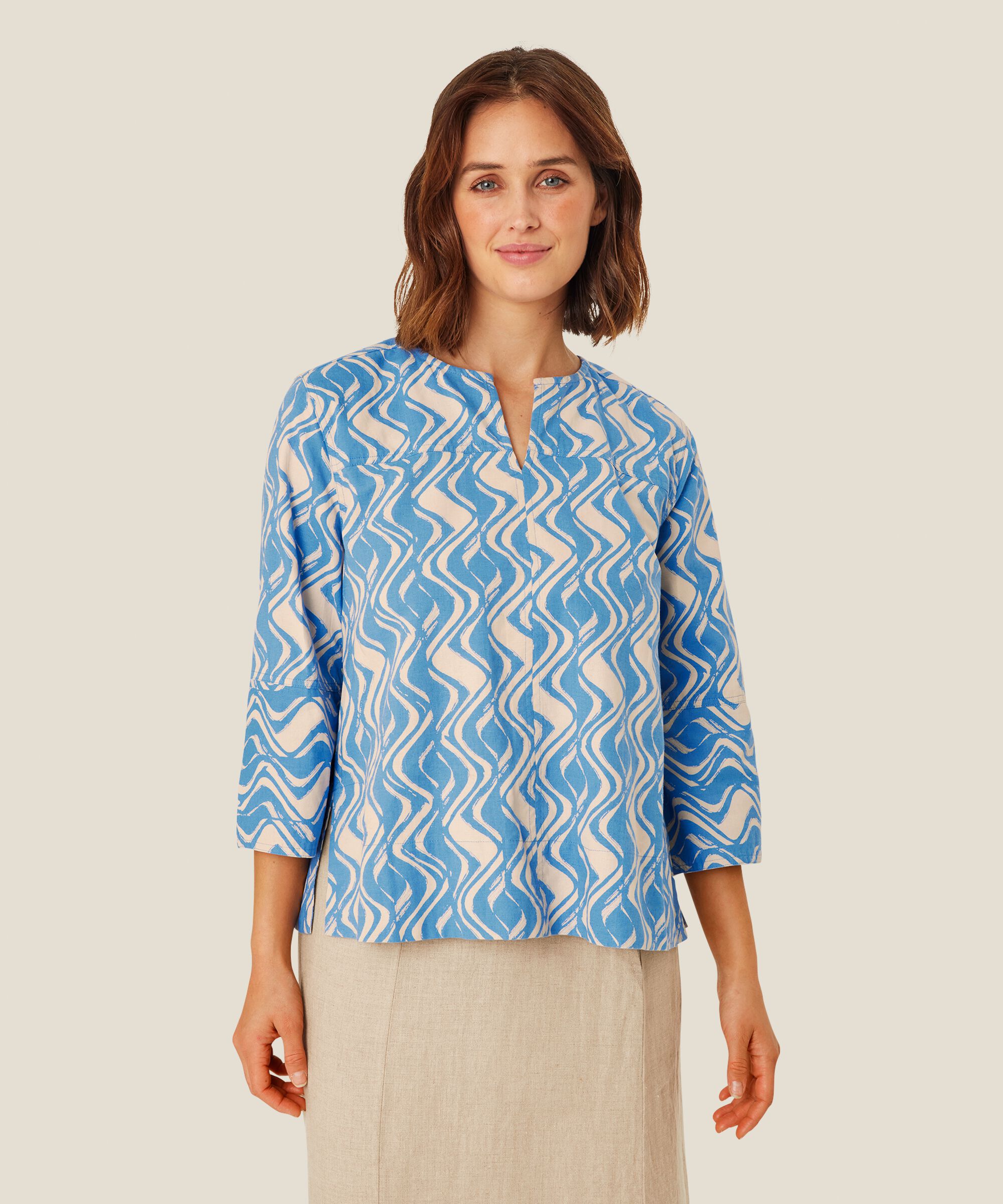 Deirdra Top, Blue Bonnet
