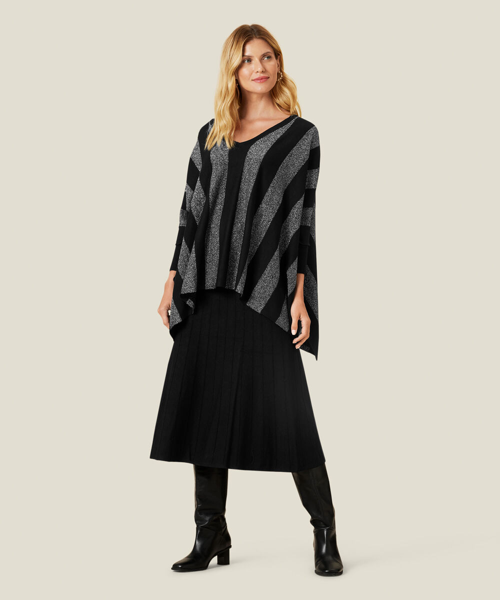 SELENE NEDERDEL, Black