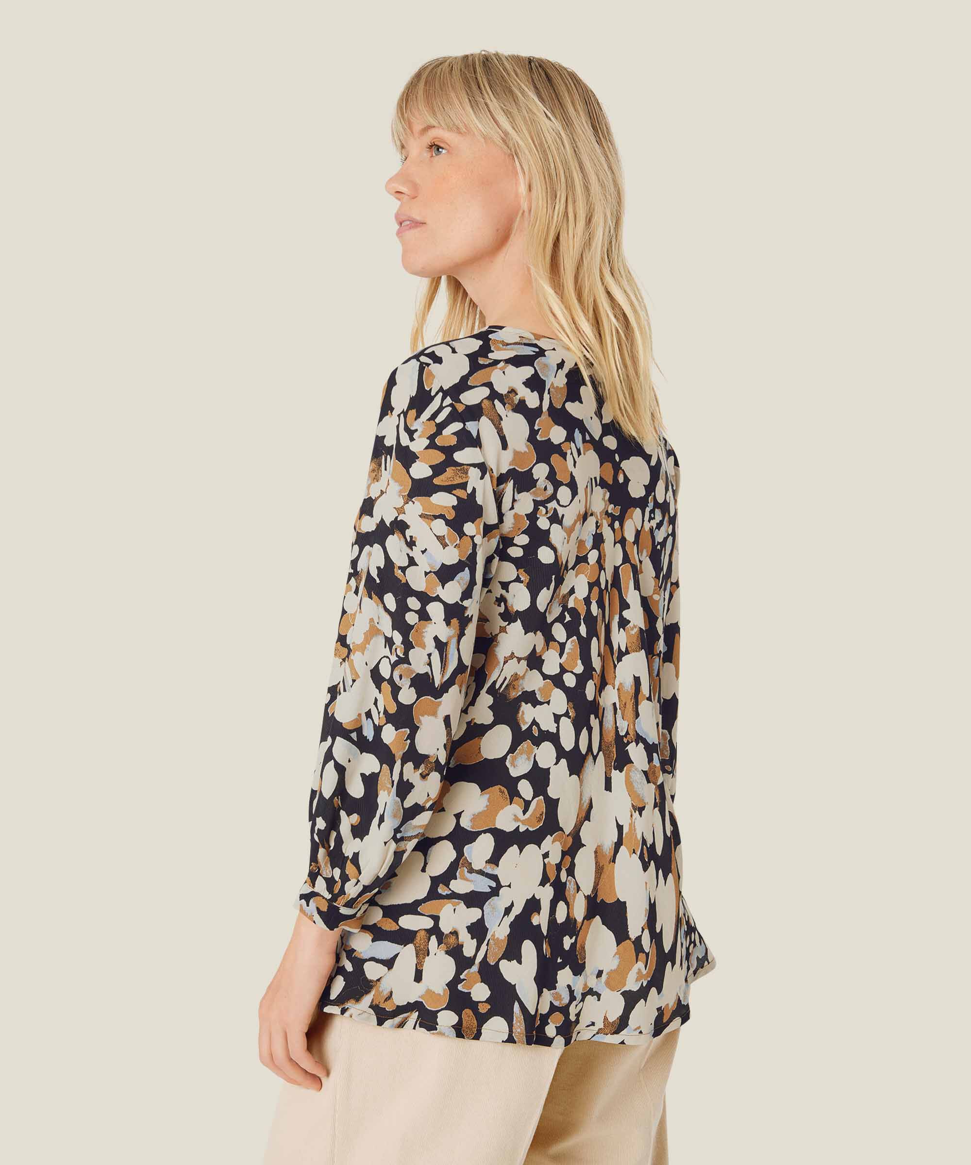 Katasis Top, Chipmunk