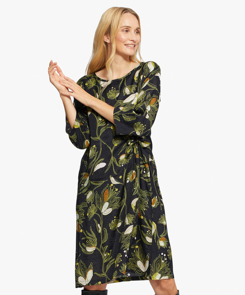 NONIE KJOLE, Green Sheen