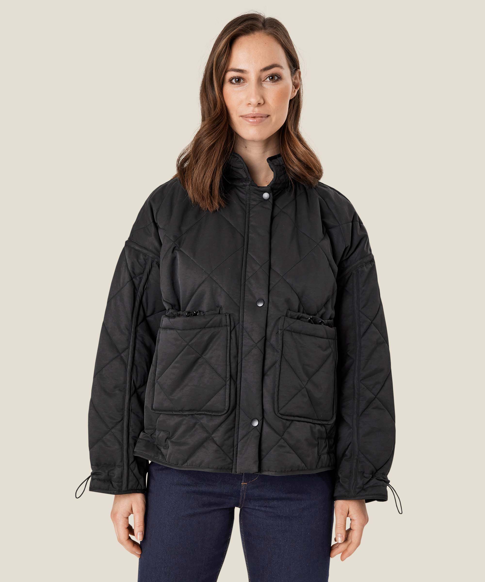 Tessie Frakke, Black