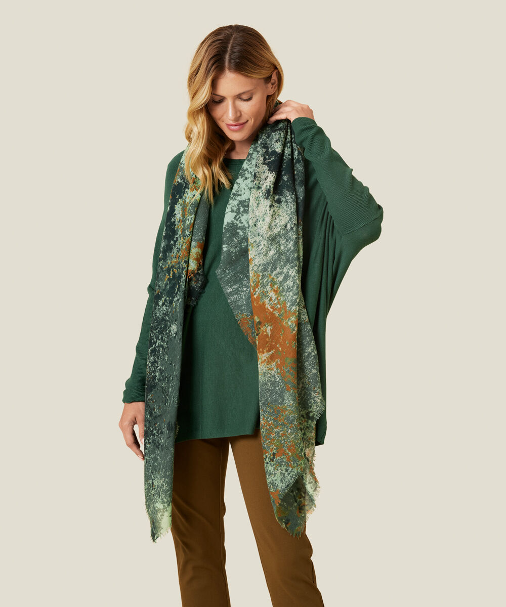 AGUSTANA T&Oslash;RKL&AElig;DE, Feldspar